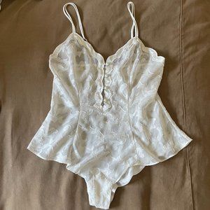 Vintage Victoria's Secret Gorgeous Cream White Bodysuit Lingerie Small